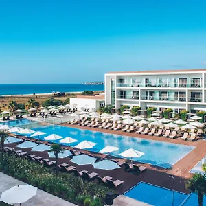 https://yellow-lagos-meia-praia.hotelaalgarve.com