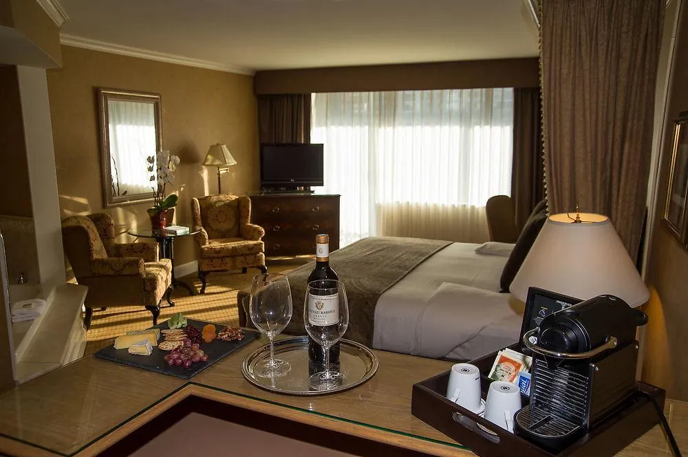 Wedgewood Hotel & Spa - Relais & Chateaux Vancouver