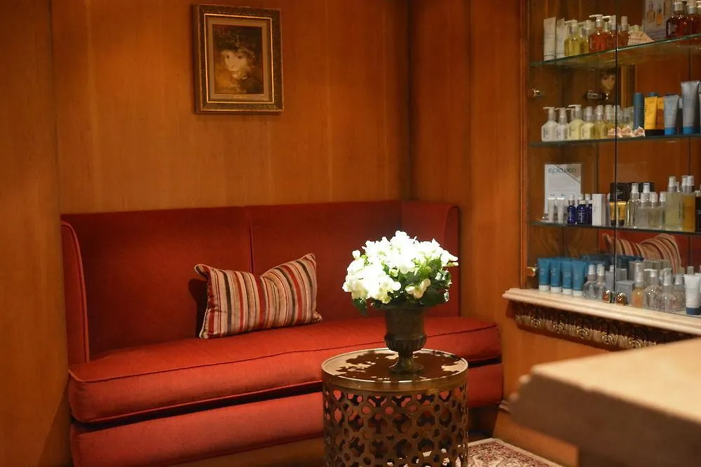Wedgewood Hotel & Spa - Relais & Chateaux Vancouver