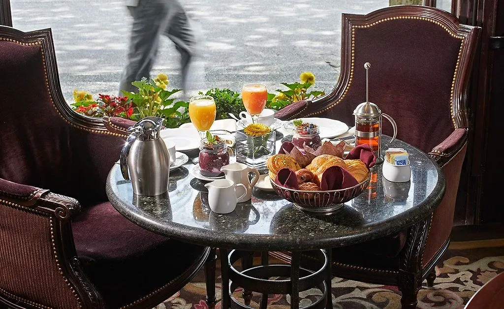 *****  Wedgewood Hotel & Spa - Relais & Chateaux Vancouver Kanada