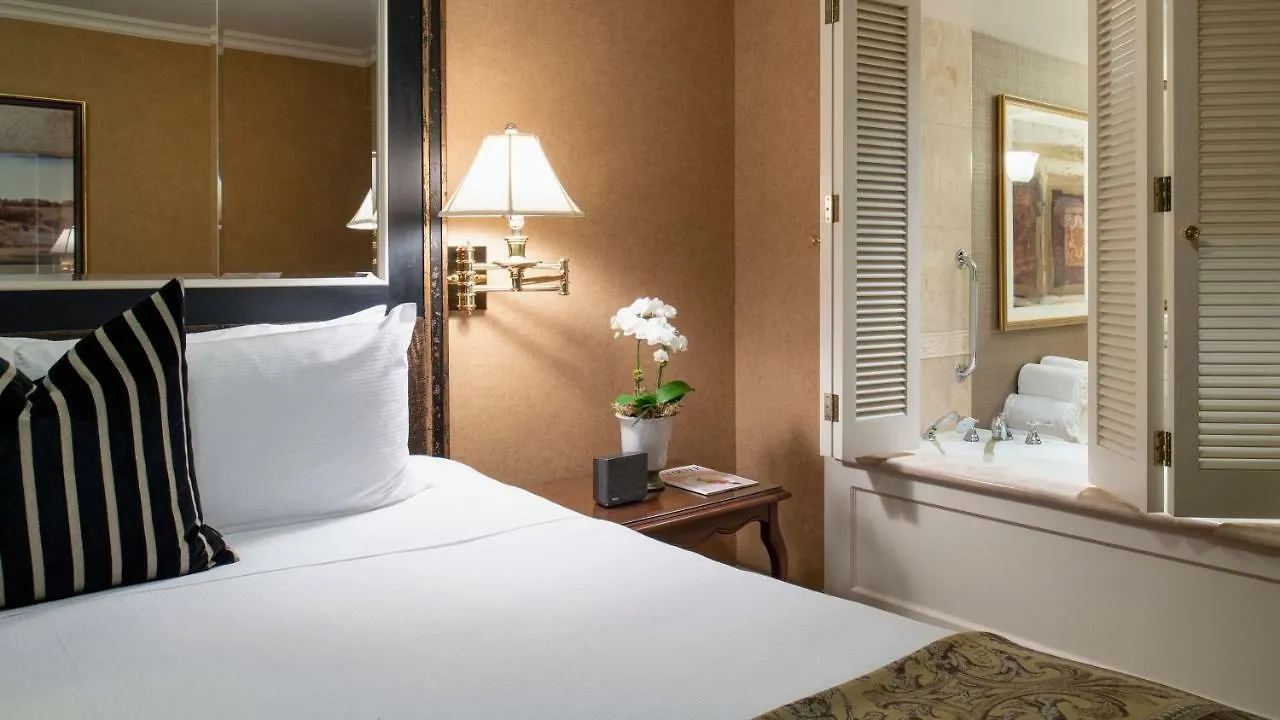 Wedgewood Hotel & Spa - Relais & Chateaux Vancouver